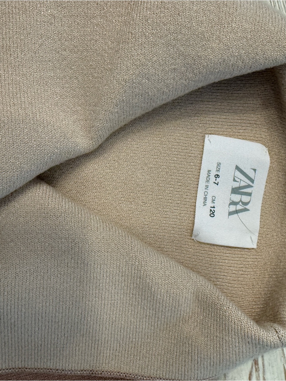Zara Men’s Light Beige Crewneck Sweater